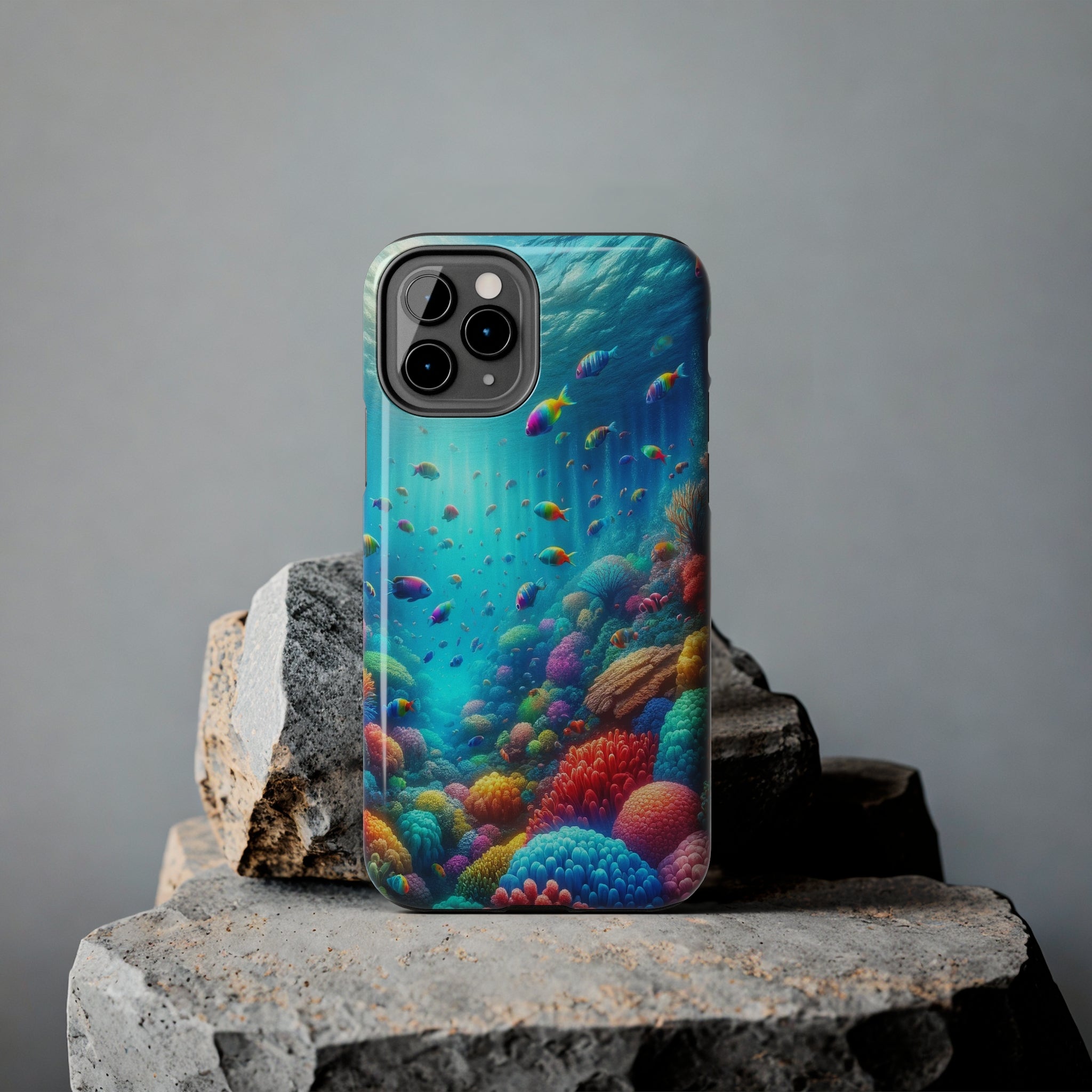 Coloured fish and coral reef - Tough Phone Case