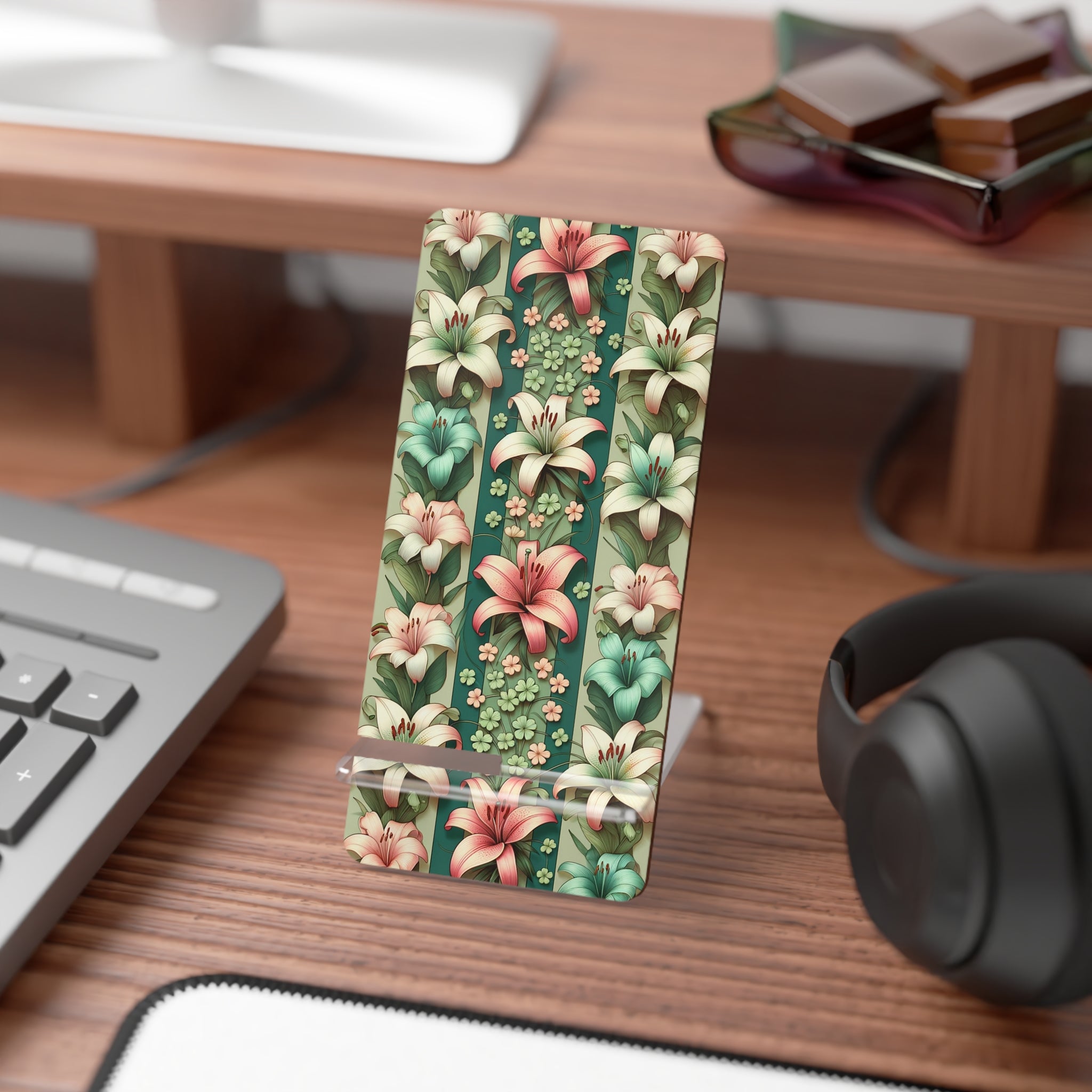 Lilies pattern with green - Smartphone Stand