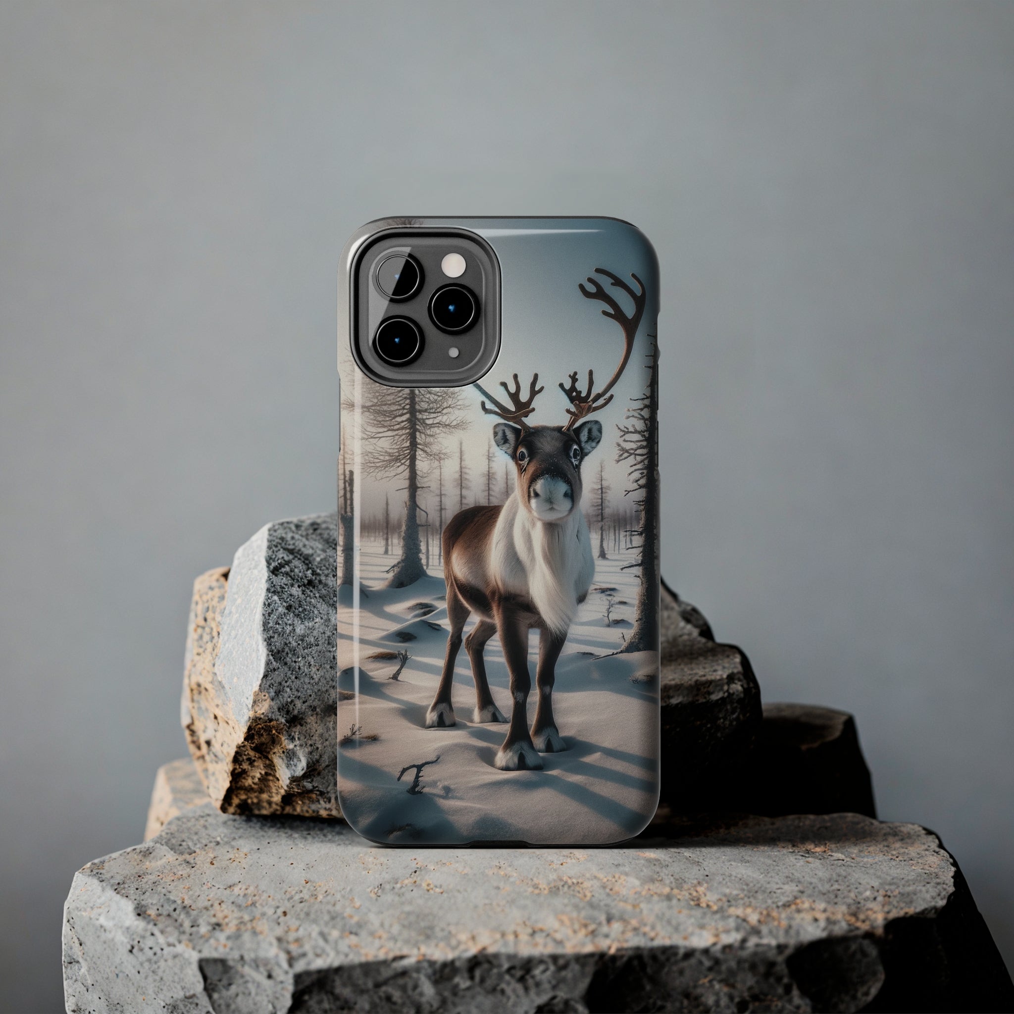 Curious reindeer - Tough Phone Case