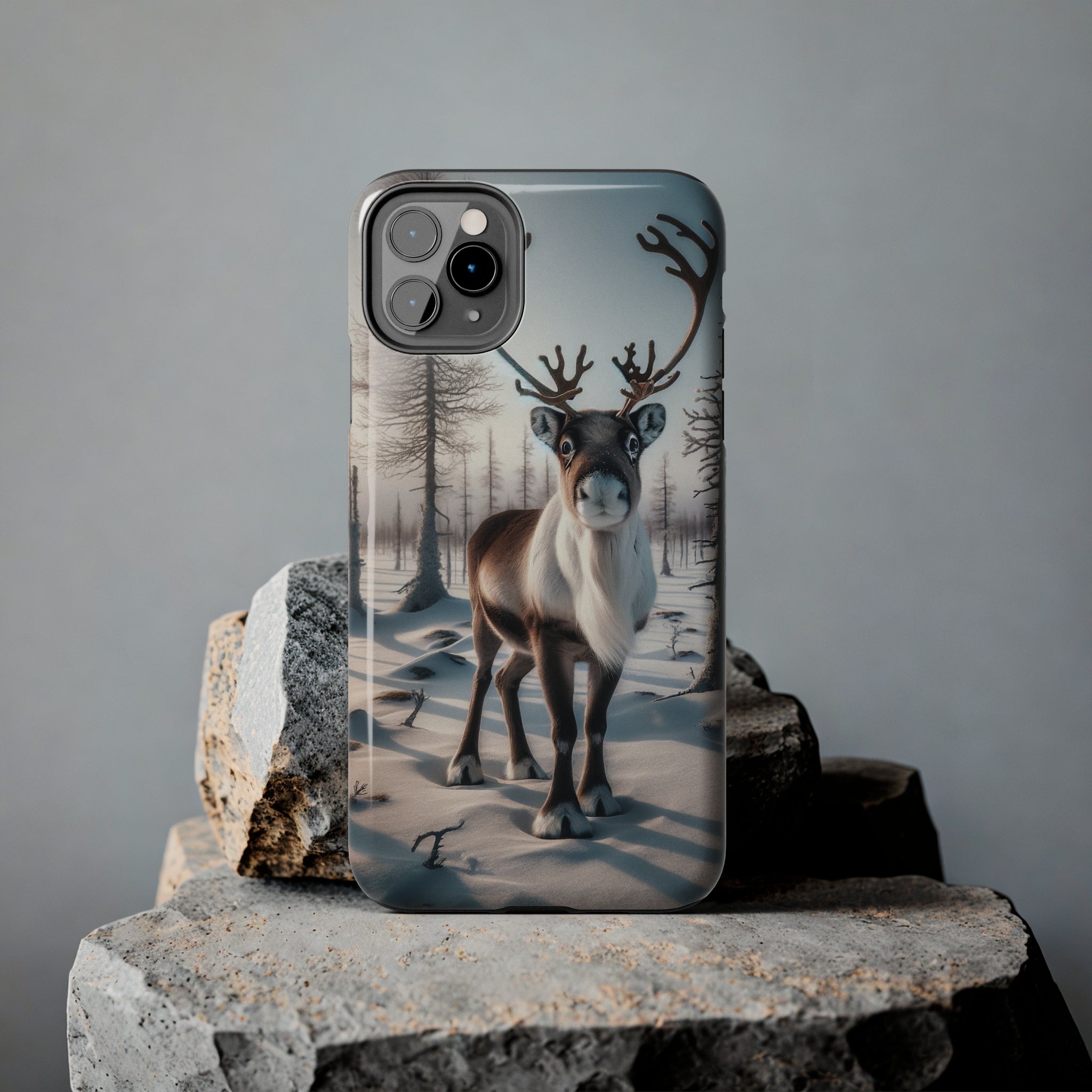 Curious reindeer - Tough Phone Case