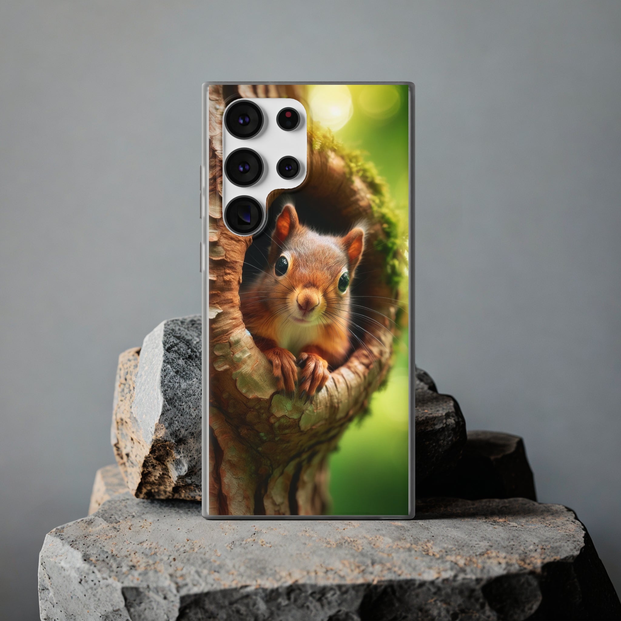 Squirrel in a treehole - Flexi Case (Samsung only)