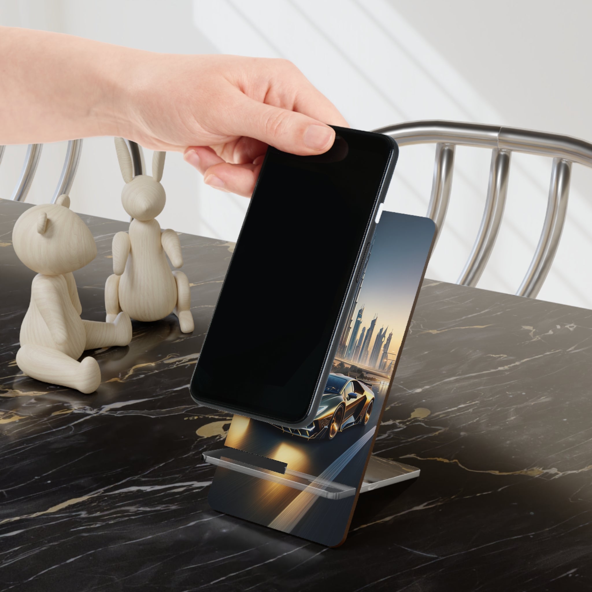 Golden Lamborghini in Dubai - Smartphone Stand