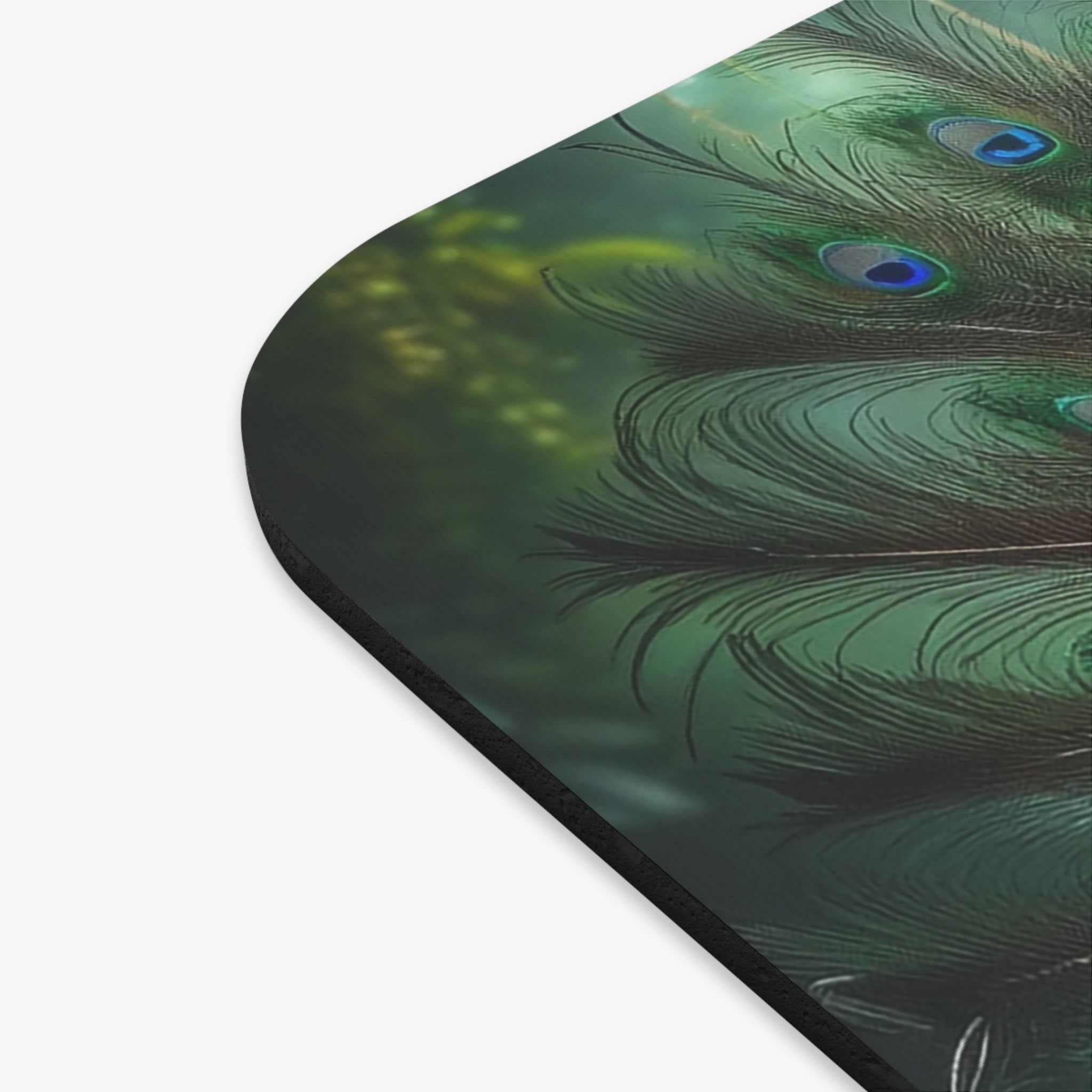 A peacock expanding feathers - Mouse Pad (Rectangle)