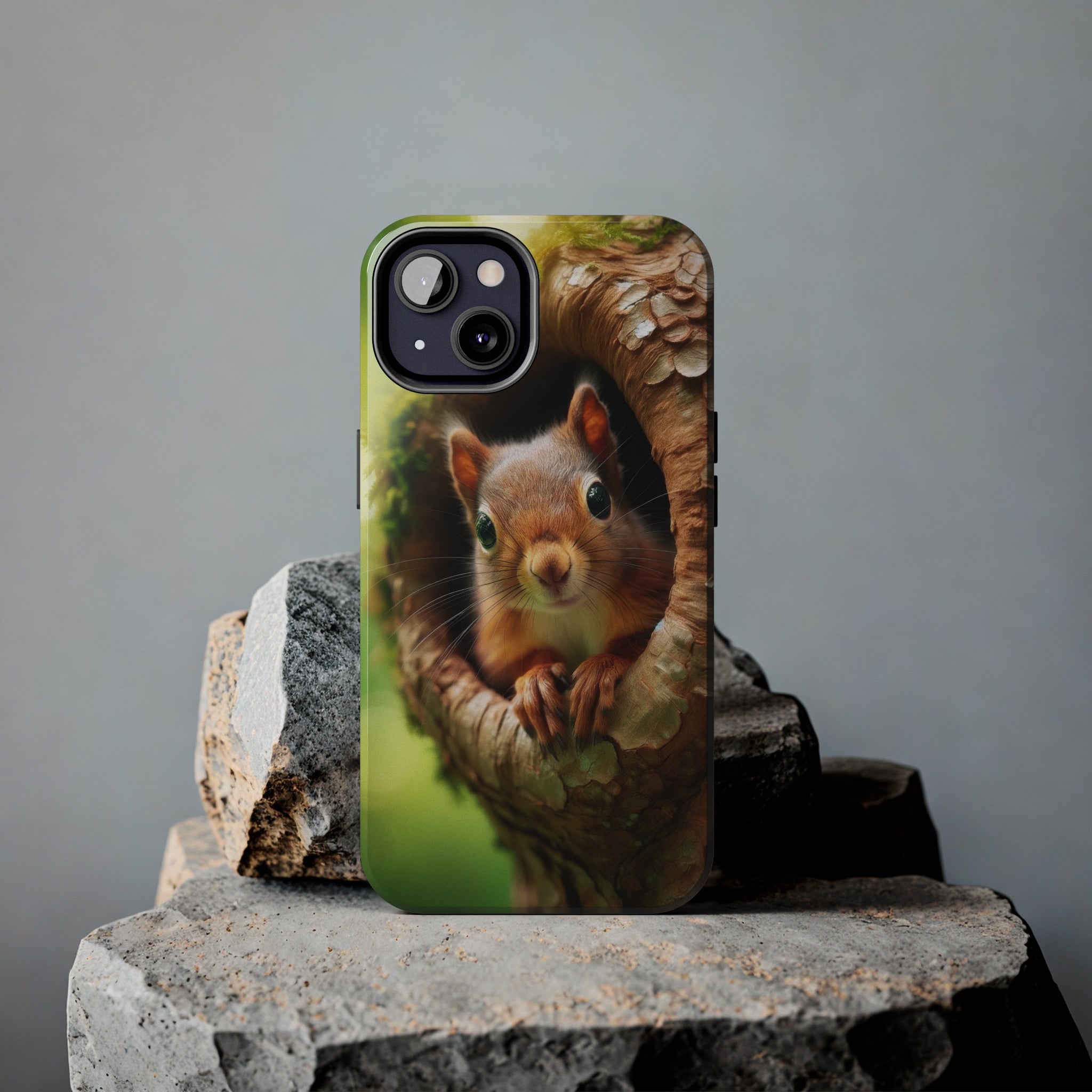 Squirrel in a tree - Tough Phone Case