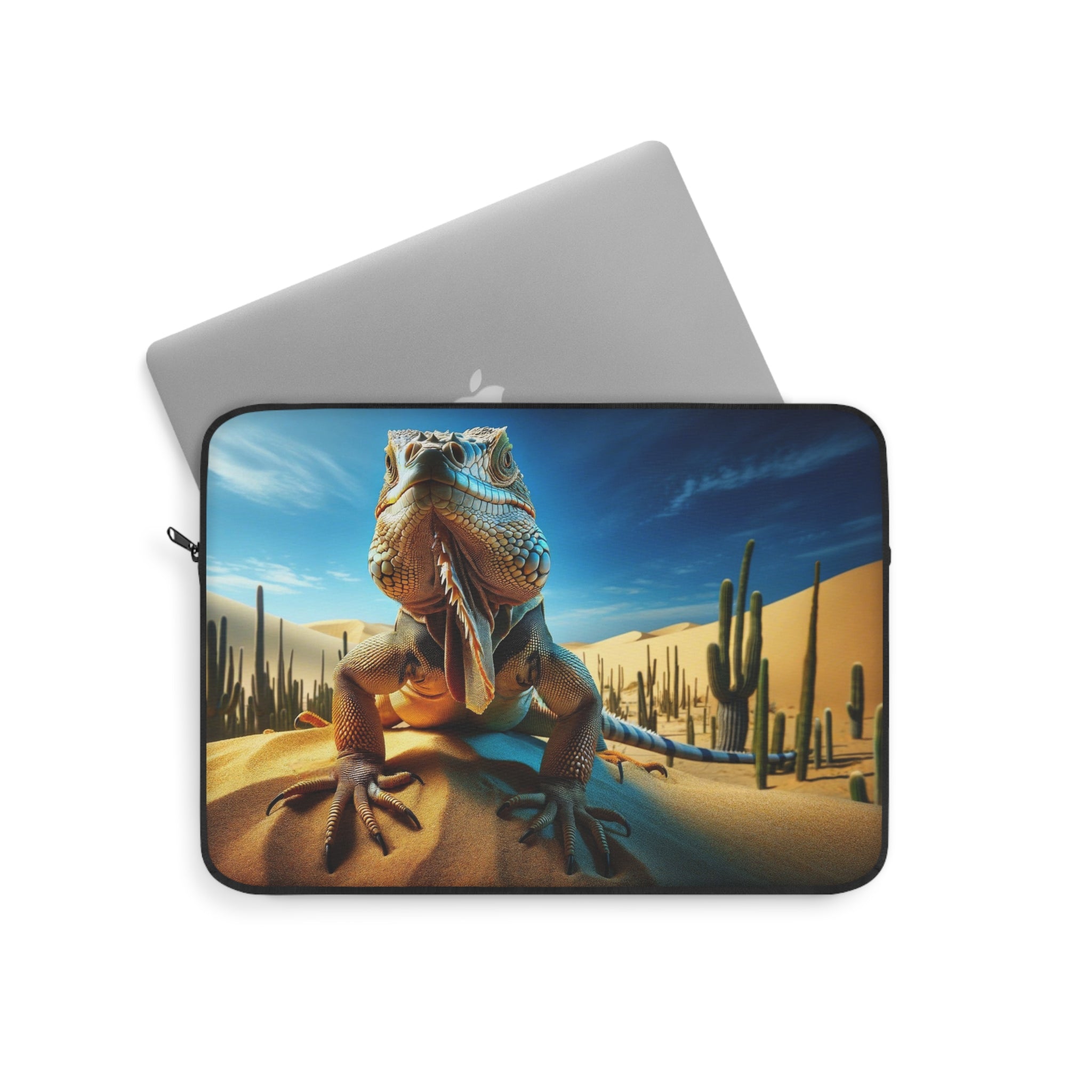 Iguana in the desert - Laptop Sleeve