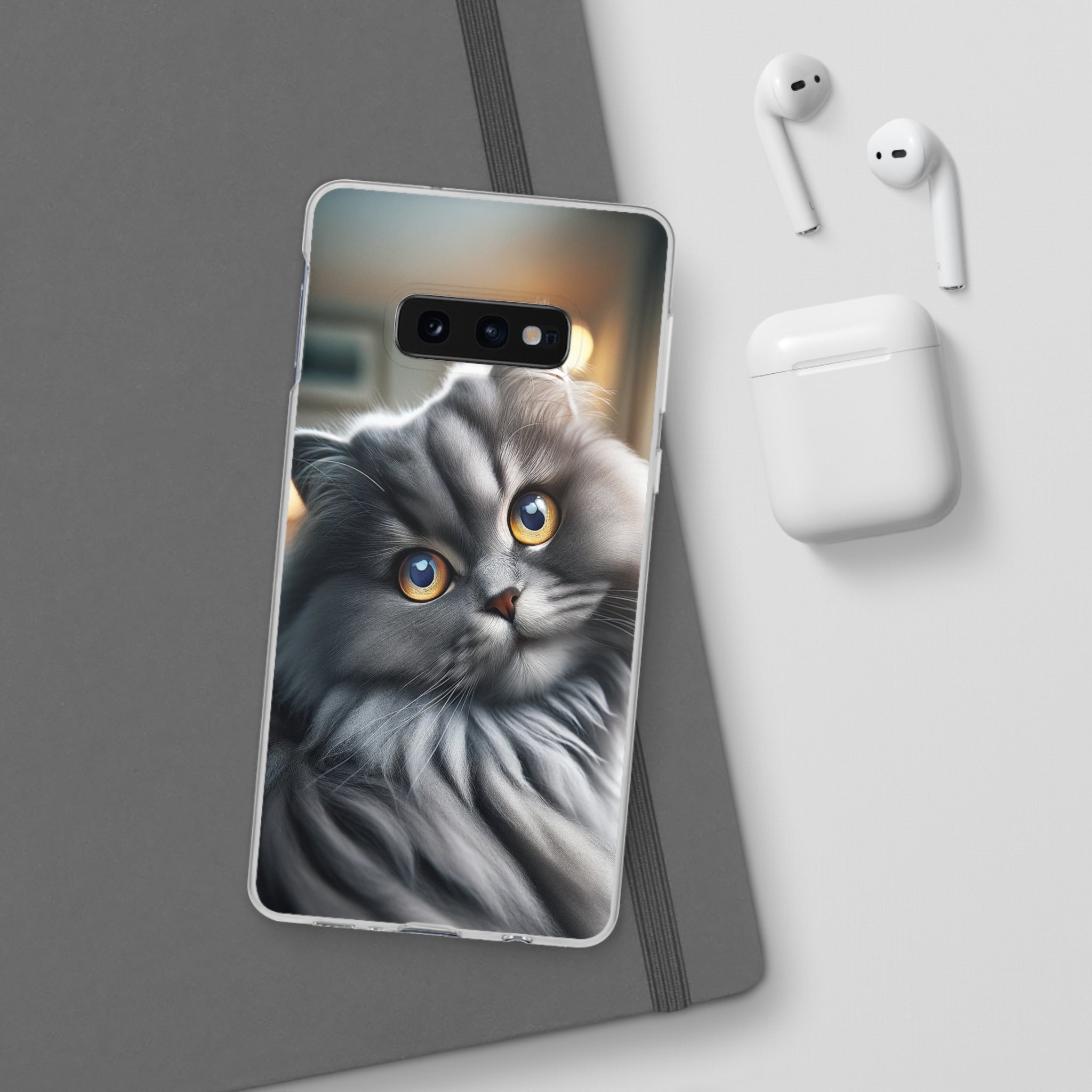 Curious, grey cat - Flexi Case (Samsung only)